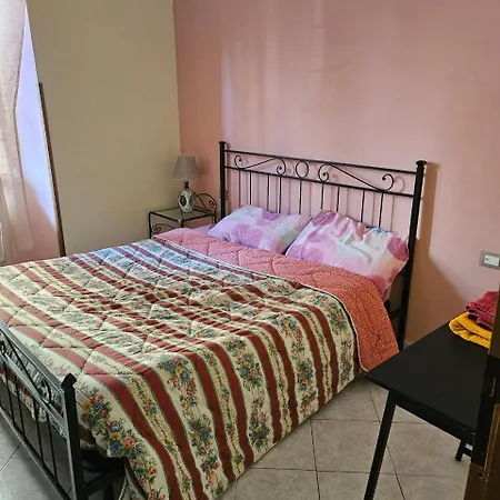 Licheni House شقة *